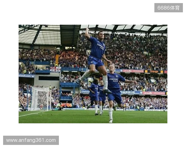 特里祝贺阿扎尔入选名人堂:你是切尔西历史上最伟大的球员 特里祝贺阿扎尔入选名人堂:你是切尔西历史上最伟大的球员